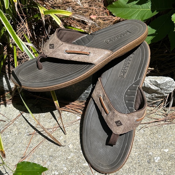 Sperry Other - Sperry Men's FLIP FLOPS Tan and Brown •SIZE 14